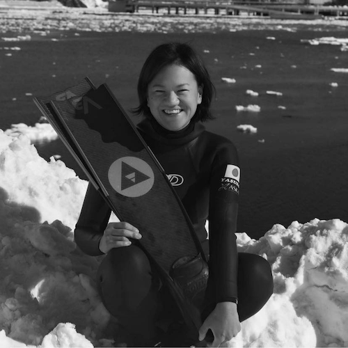 HellasAlchemy's tweet photo. Meet The New Kid On The Block 😎

https://t.co/nCmu0xBoam

#Yasuko #Ozeki was born and raised in Hiroshima, Japan. She started #freediving in April 2016 and she currently holds both #National #Records in #DYNB &amp; #DNF. 

How did she do it? https://t.co/25BiRwukn1