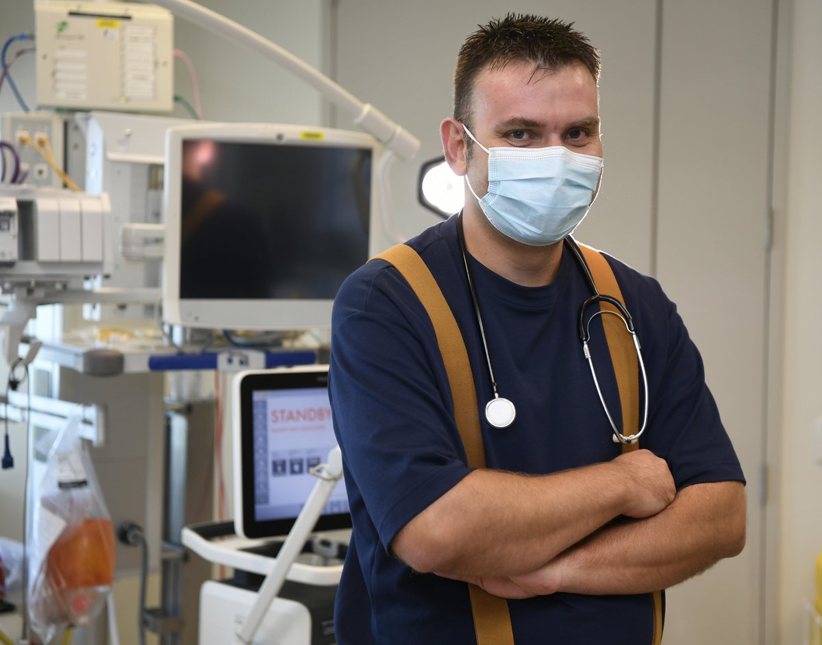 🩺👨‍⚕️Happy #InternationalDoctorsDay! Pictured here is the ever-humble Dr Pieter. 'We spend most our life at work, so I wanted to make sure my work was something that was worth doing and that helped people. Medicine has provided that for me.'