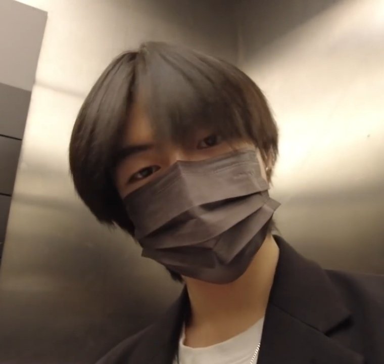 ◠◡◠ (@dolltraineea) on Twitter photo 