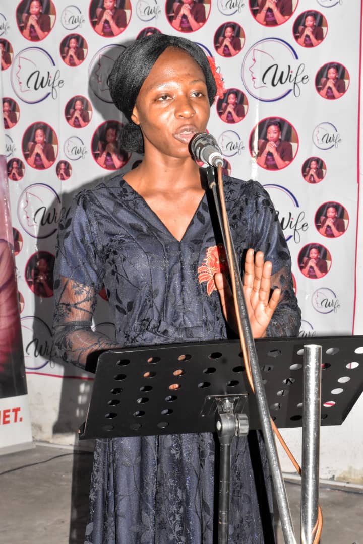 AimKazika's tweet photo. Agenda des Jeunes, une activité organisée par #TrustGroup/ASBL dans laquelle, nous avons pris part au côté de l'honorable #ChristelleVuanga, @LisetteMukom pour clôturer le mois de la femme. https://t.co/qB7qE9xgHv