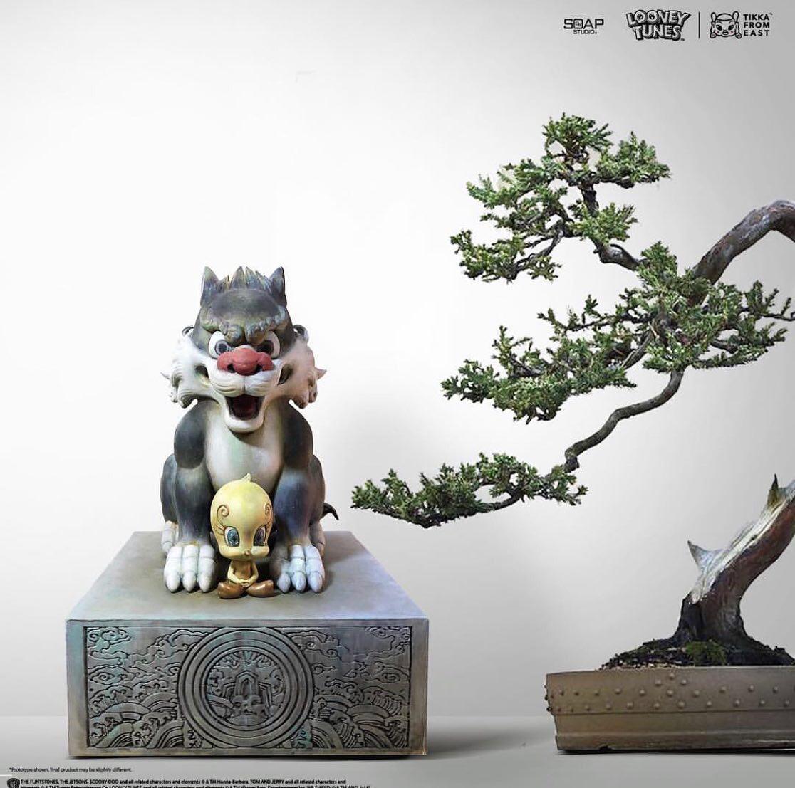 Very first artworks from the collaboration of Artist Tik Ka from East with Warner Bros. Animation and Soup Studio since 2018, the series is ongoing.
🔥Join our Discord: discord.com/invite/gufeNyb…
#NFT  #nftcollector #Tweety  #WarnerBros #asiaart #art #tikkafromeast <a href="/tikkafromeast/">tik ka from east</a>