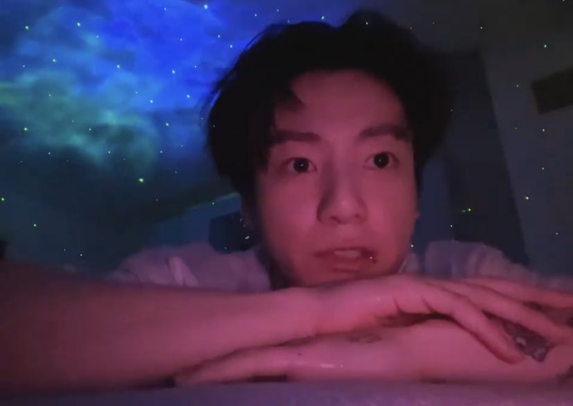 iluserthv's tweet photo. BOYFRIEND REVEAL https://t.co/ZUswwvVXgw