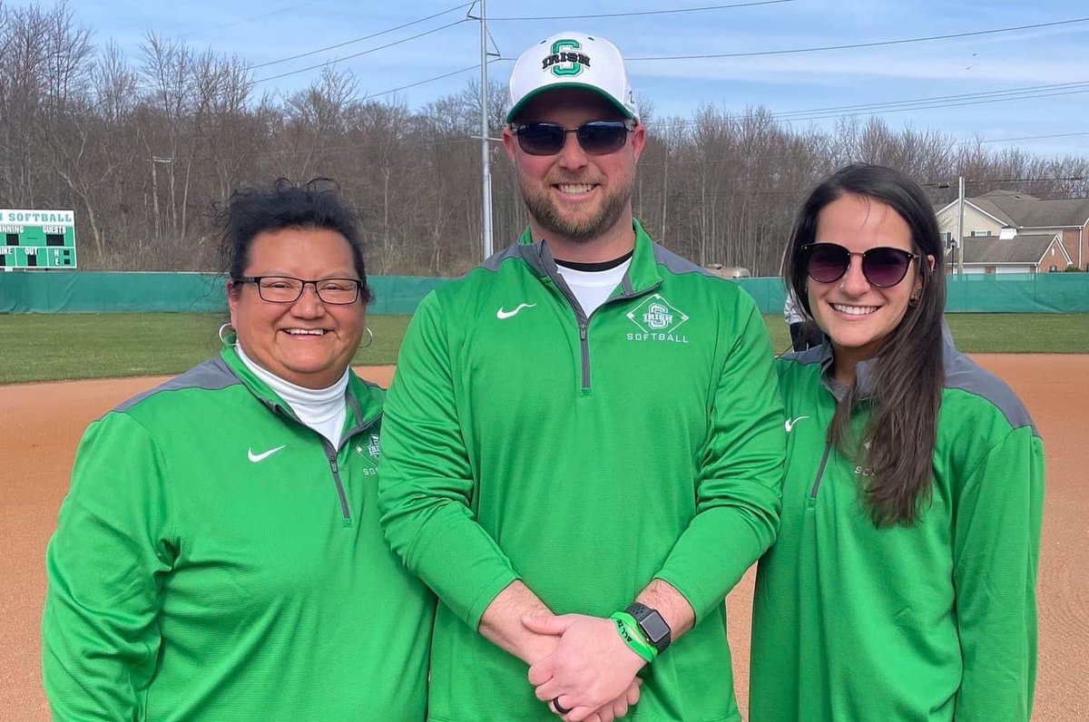 sciotosoftball's tweet photo. A NEW ERA!! GREAT WAY TO KICK OFF OUR SEASON WITH A WIN!! 2022 season is physically underway 1-0. HERE WE GO IRISH! ☘️🥎 https://t.co/dYaurfRdvB