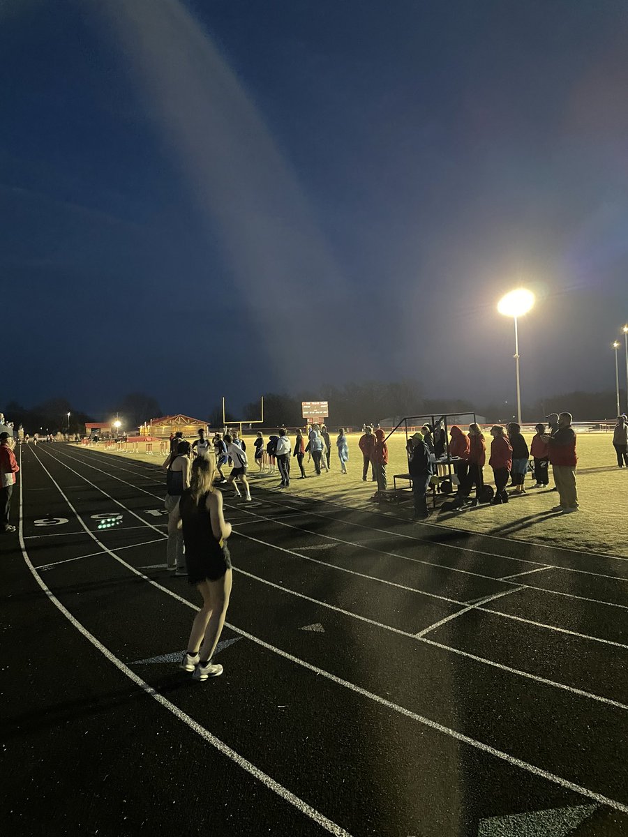 coachjtown's tweet photo. March track meets under the lights just hit different….🥶🥶🥶❄️❄️ https://t.co/ylOhhReJVe