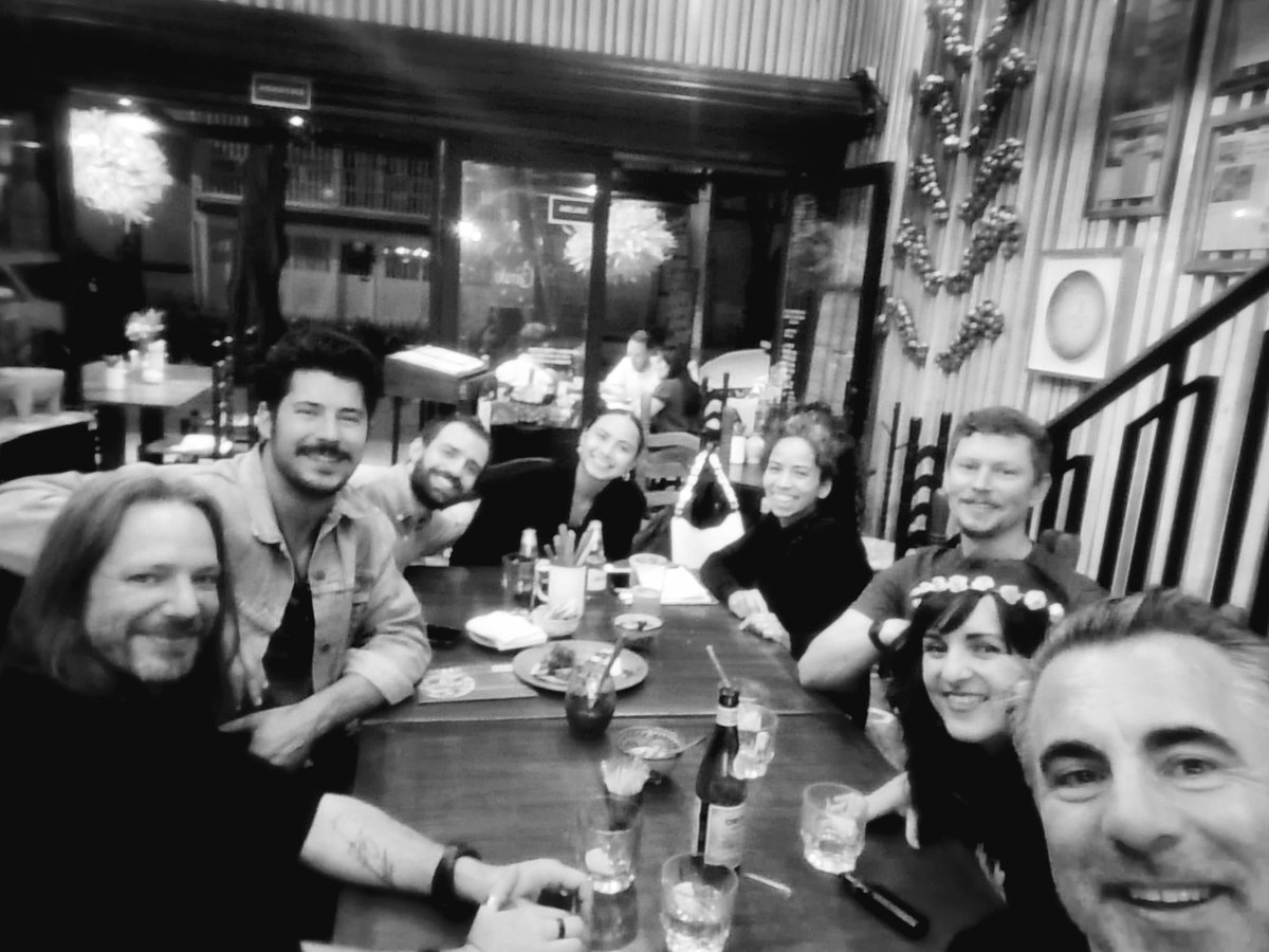 trevorjonesart's tweet photo. Amazing dinner at @FondaFinaMX with the gang. https://t.co/ShxUCl1WiS