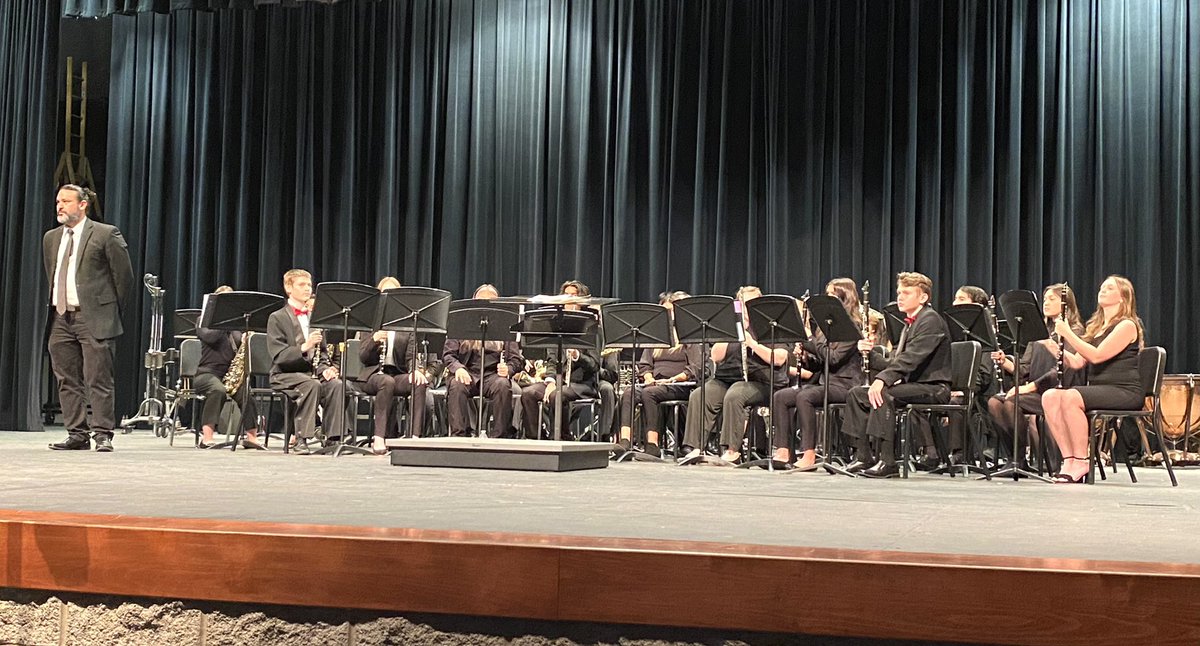 Please help us congratulation the LEE High School Band!!! 🥁🎷🎺  They received  Sweepstakes 🏆 in both varsity and non varsity bands!!  <a href="/NEISDFineArts/">NEISD Fine Arts</a> <a href="/crowe_55/">David Crowe</a> <a href="/ISA_Globies/">ISA Globies</a> <a href="/neisd_stem/">STEM Academy - NEISD</a> <a href="/smagadance/">Steve Magadance (he/him/his)</a> <a href="/dehinchman/">Denise Hinchman</a> <a href="/jmorris_83/">James Morris</a> <a href="/DaveDretke/">Dave Dretke</a> @LEEAPCastaneda