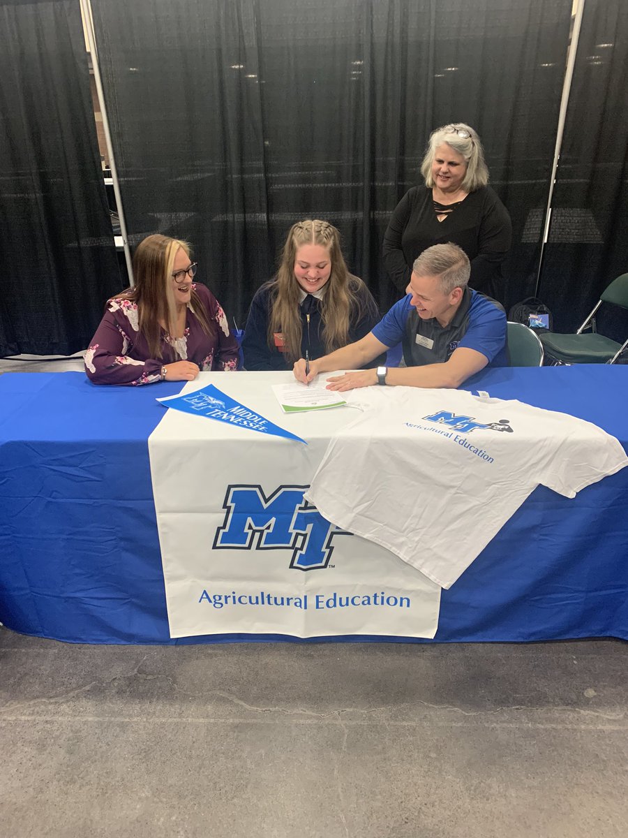 SHS_FFA's tweet photo. Senior Kila Leverett signed with MTSU to #TeachAg 
#OnlyOneSHS @SmyrnaBulldog @SHS_CTE @RuCoCTE https://t.co/0FKOPVeoRp