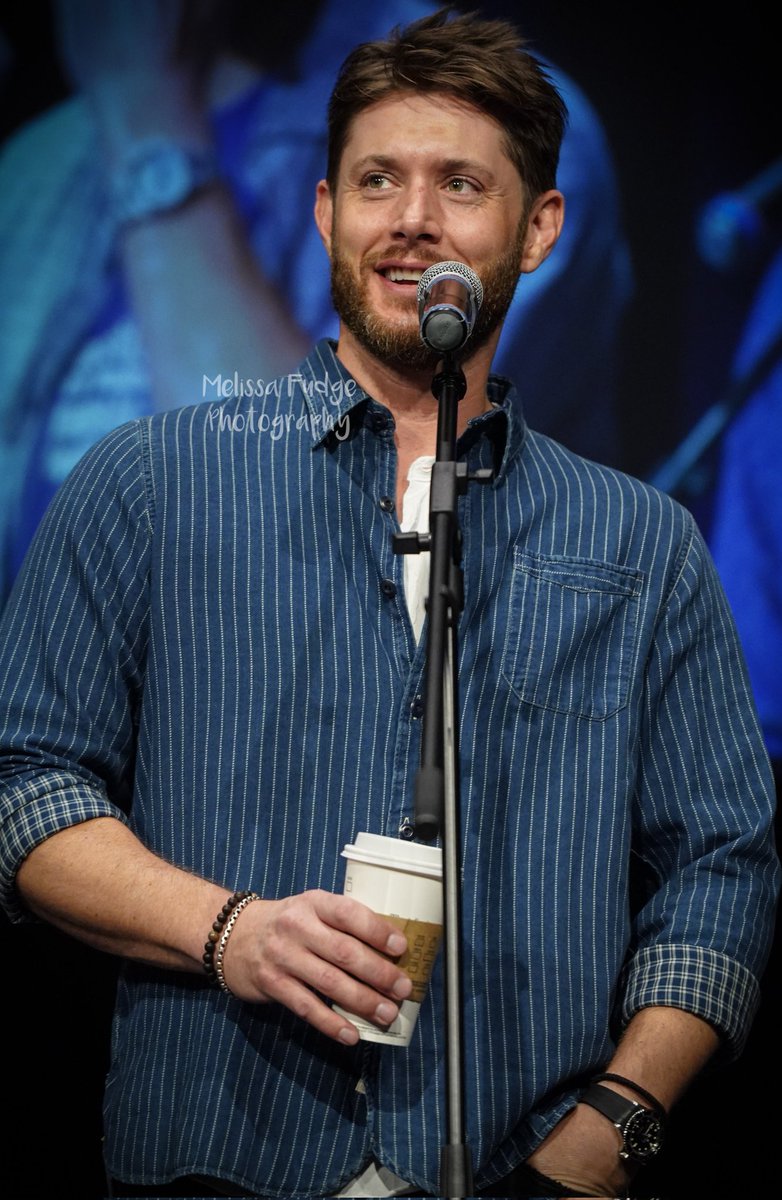 FudgeTexas's tweet photo. Take me back.. #Dallas2019 #SPNDallas @JensenAckles @CreationEnt #SPNFamily https://t.co/dEsxEIzM4K