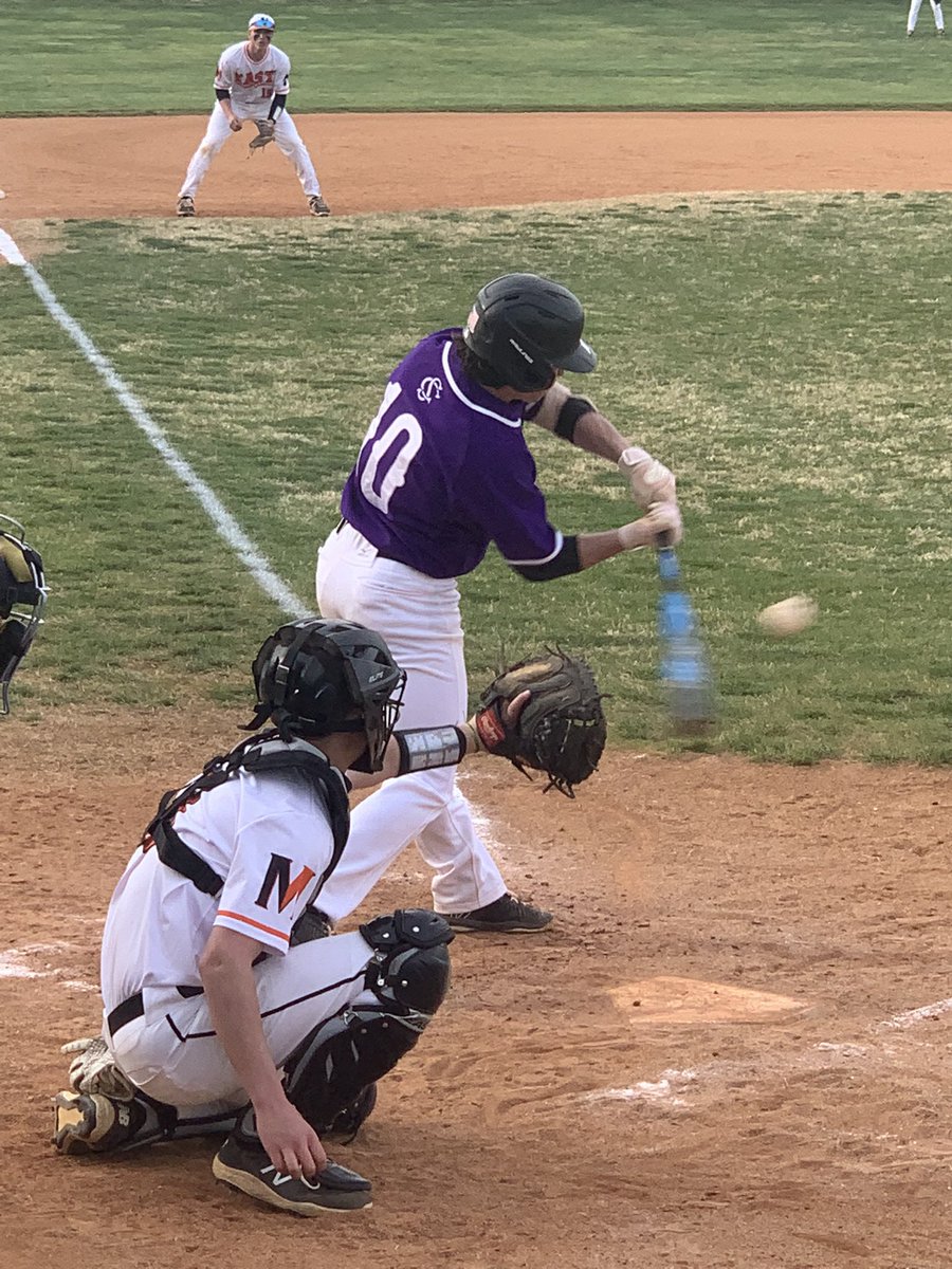 EASTENSPREG's tweet photo. Sevier County baseball battled past Motown East 11-3 thanks to Christian Hoffman grand slam sevier pics Corbin Overbay, Drew Mattox, Cam Hodges, Gavin Joslin @SGA_SCHSBears @CoachBbears @SevCoHSBaseball @prepxtra https://t.co/tpoQBOfsHV