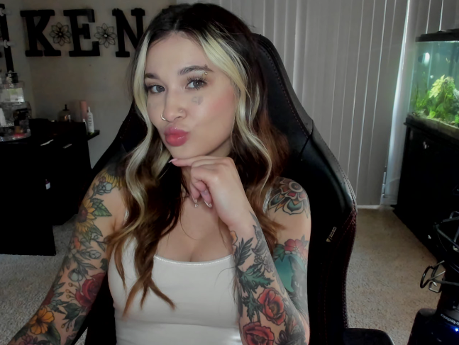 TW Pornstars - KenZ. The latest pictures and videos from Twitter for the year