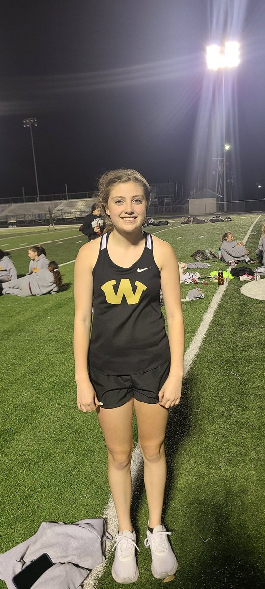 Julianne placed 1st in the 7th-grade girls 100m Dash. This girl is on fire 🔥 GO TIGERS!