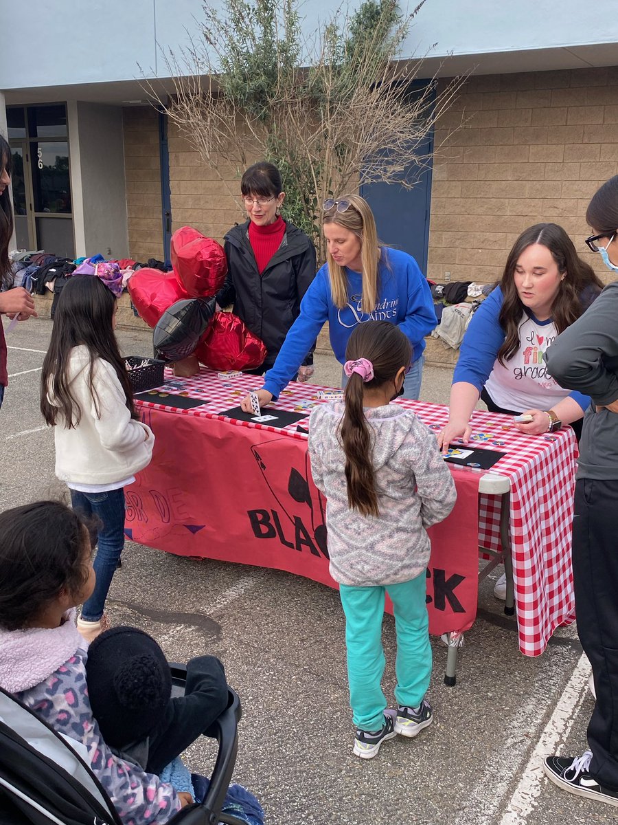 Sandrini Elementary tweet media