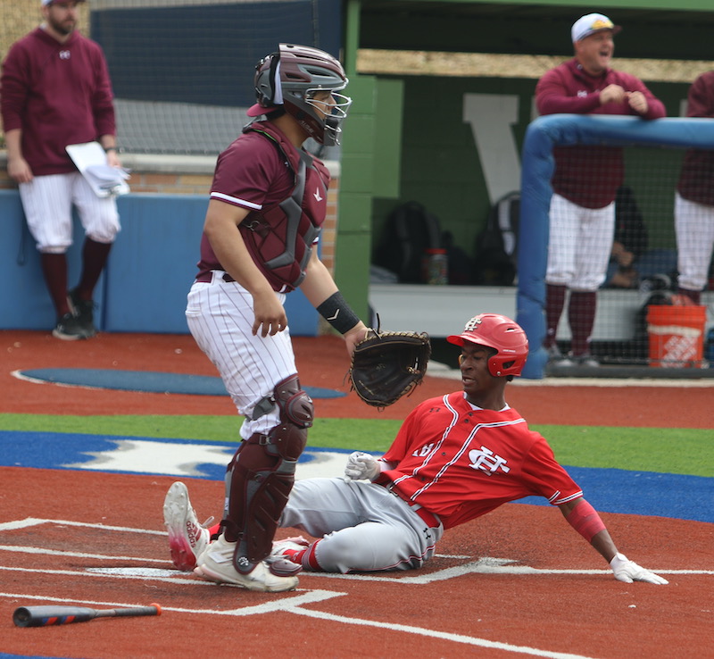 Cedar Hill ISD (@cedarhillisd) on Twitter photo Ivan Pamatz had two RBI as <a href="/chbaseball5/">CH Longhorn Baseball</a> used a four-run 5th inning to rally past Waxahachie, 6-4, on Tuesday night. Isaac Godard was the winning pitcher. <a href="/CHLonghorns/">Cedar Hill Longhorns</a> <a href="/Cedar_Hill_HS/">Cedar Hill High School</a> <a href="/WhittShay/">Shay Whitt</a> <a href="/geraldhudson/">Dr. Gerald B. Hudson</a> <a href="/focusdailynews/">Focus Daily News-Local News</a> Ivan Pamatz had two RBI as <a href="/chbaseball5/">CH Longhorn Baseball</a> used a four-run 5th inning to rally past Waxahachie, 6-4, on Tuesday night. Isaac Godard was the winning pitcher. <a href="/CHLonghorns/">Cedar Hill Longhorns</a> <a href="/Cedar_Hill_HS/">Cedar Hill High School</a> <a href="/WhittShay/">Shay Whitt</a> <a href="/geraldhudson/">Dr. Gerald B. Hudson</a> <a href="/focusdailynews/">Focus Daily News-Local News</a>