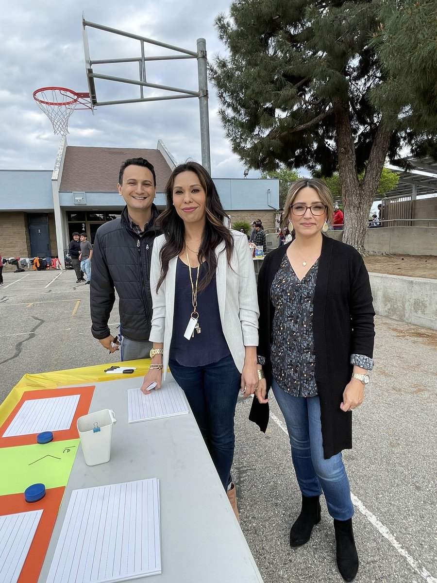 Our awesome teachers were ready for all our Sandrini families and students!