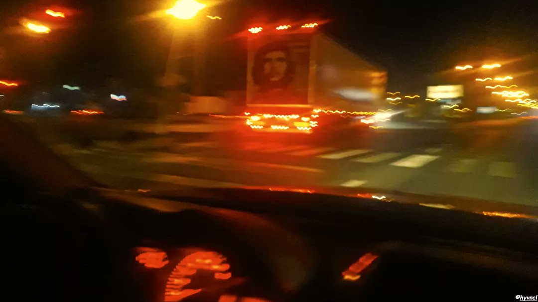 OzgunSozuer's tweet photo. The best lorry ever
https://t.co/JM4MkEr34M
#lorry #lorrydrivers #lorrydriving #che #comandante #comandantecheguevara #eernestocheguevara https://t.co/hpuFIXfC06