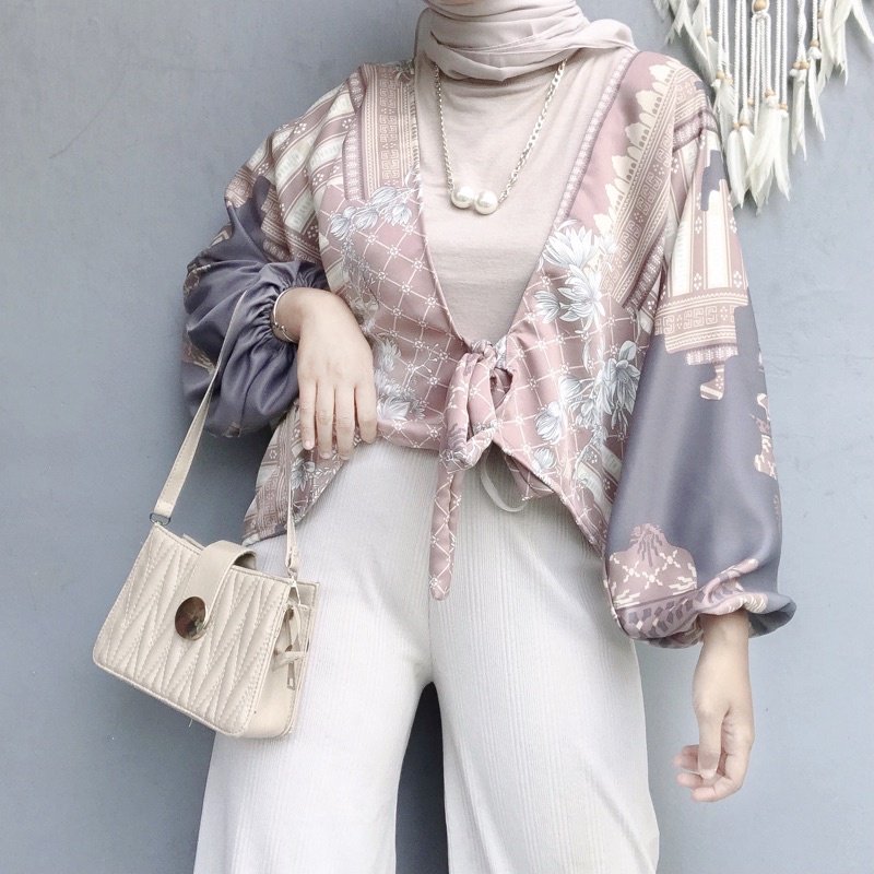 cuciimata_'s tweet photo. Rekomendasi Outer cantik, cocok banget buat outfit bukber kalian nih😻
✨Under 100K✨
https://t.co/FFIJG5lDLt https://t.co/ksbNiR0yYQ
