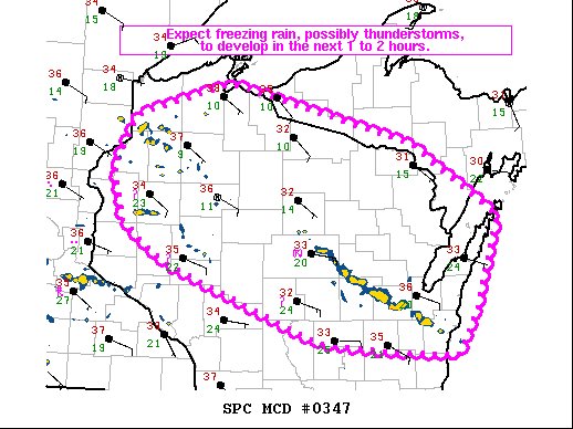 WisconsinWx's tweet photo. I don't normally share these, but the SPC has outlined areas in central and northern Wisconsin for the potential of freezing rain and freezing rain thunderstorms late this evening and overnight. The full technical discussion can be read here: https://t.co/4gVkHjkWhS https://t.co/fKBXj4tE6x