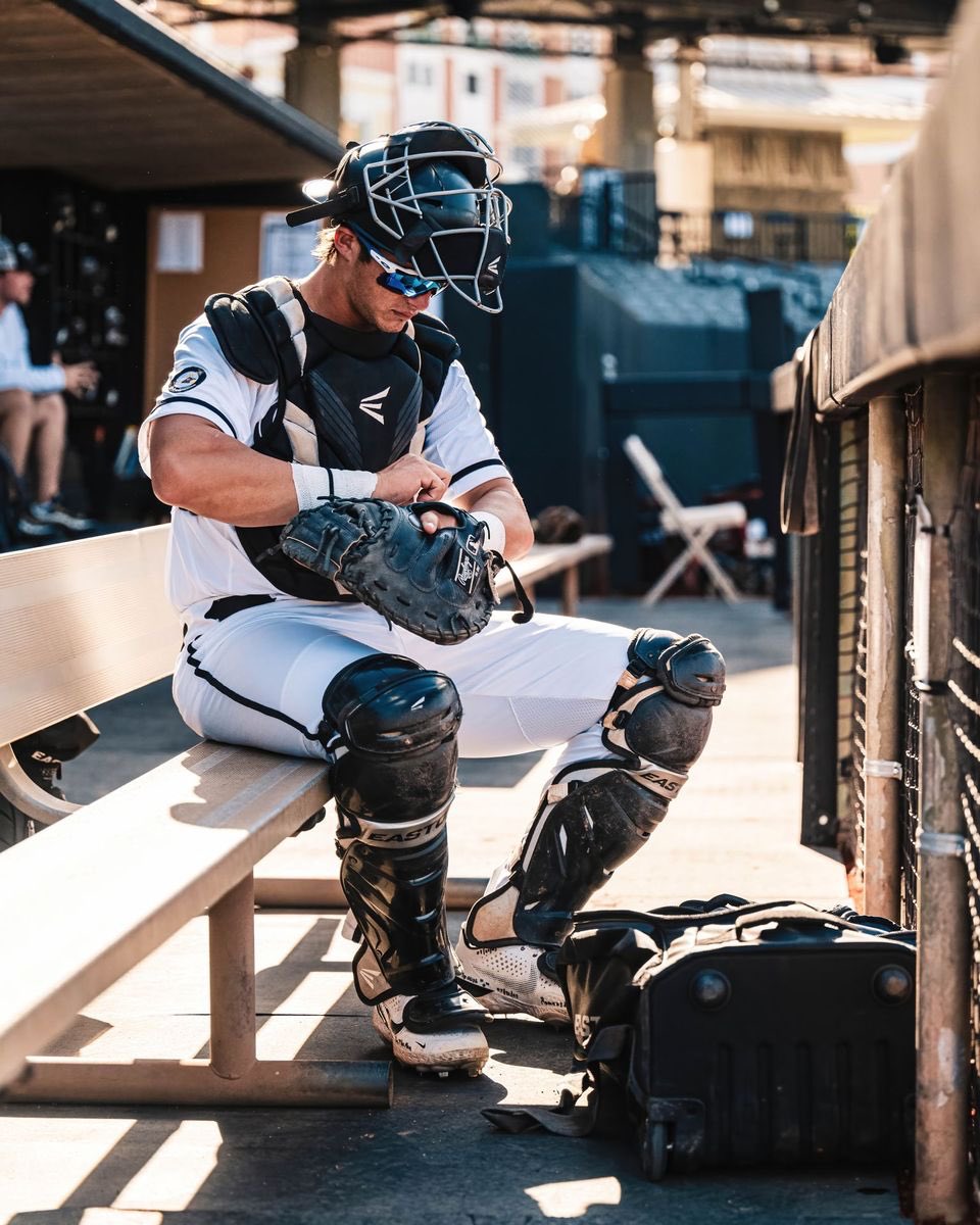 UCF_Baseball's tweet photo. On to conference play 😤

#ChargeOn⚔️ https://t.co/mU7T37DoUT
