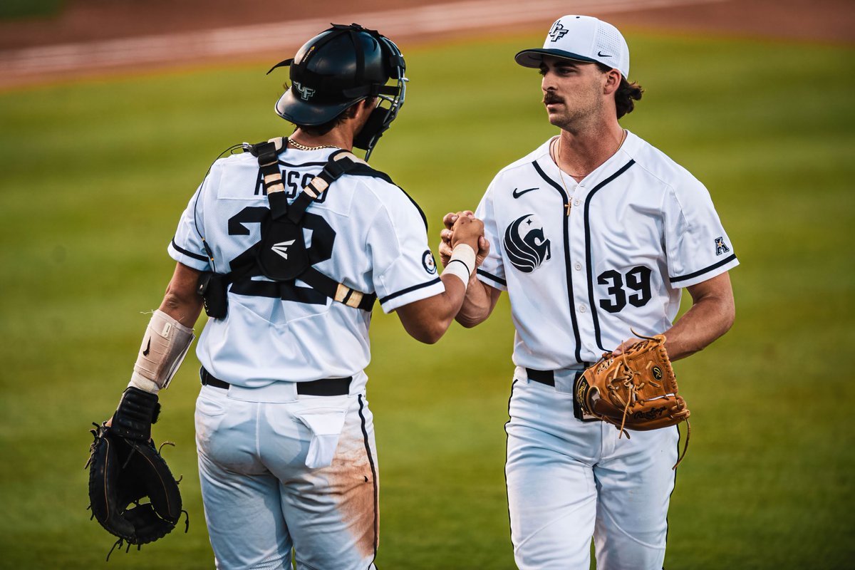 On to conference play 😤

#ChargeOn⚔️