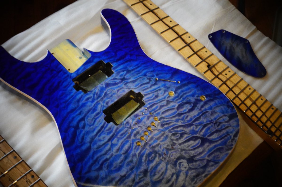 shima_shizuoka's tweet photo. Altero Custom Guitarsが、中止になってしまったサウンドメッセ用に進めていた秘蔵のショウモデルを、2022年秋開催予定の島村楽器Guitar Lovers Show(#ギタラバ)に向けて、製作を再開頂きます。
ここから2022年仕様を盛り込んでいきます!
#BoxelderMaple https://t.co/aQESCWof8f