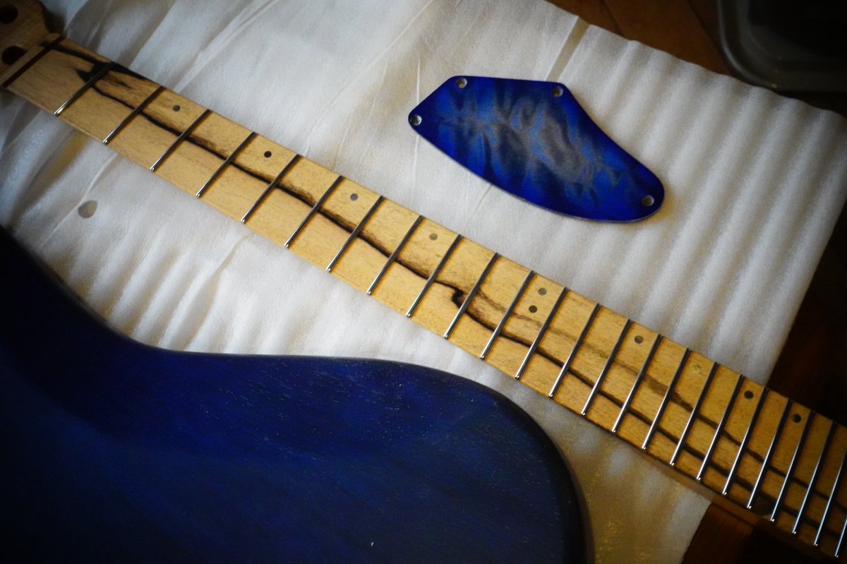 shima_shizuoka's tweet photo. Altero Custom Guitarsが、中止になってしまったサウンドメッセ用に進めていた秘蔵のショウモデルを、2022年秋開催予定の島村楽器Guitar Lovers Show(#ギタラバ)に向けて、製作を再開頂きます。
ここから2022年仕様を盛り込んでいきます!
#BoxelderMaple https://t.co/aQESCWof8f