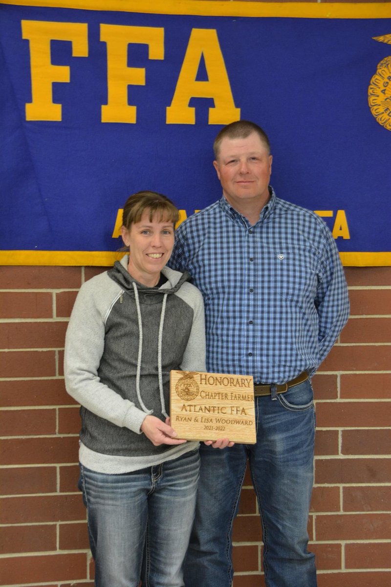 atlanticFFA's tweet photo. Thank you to the Atlantic FFA Honorary Chapter Farmer award winners.  Ed DenBeste &amp; Stacey Hornung and Ryan &amp; Lisa Woodward.  These families have helped our chapter with a wide variety of activities. https://t.co/AEqEgwrtQU