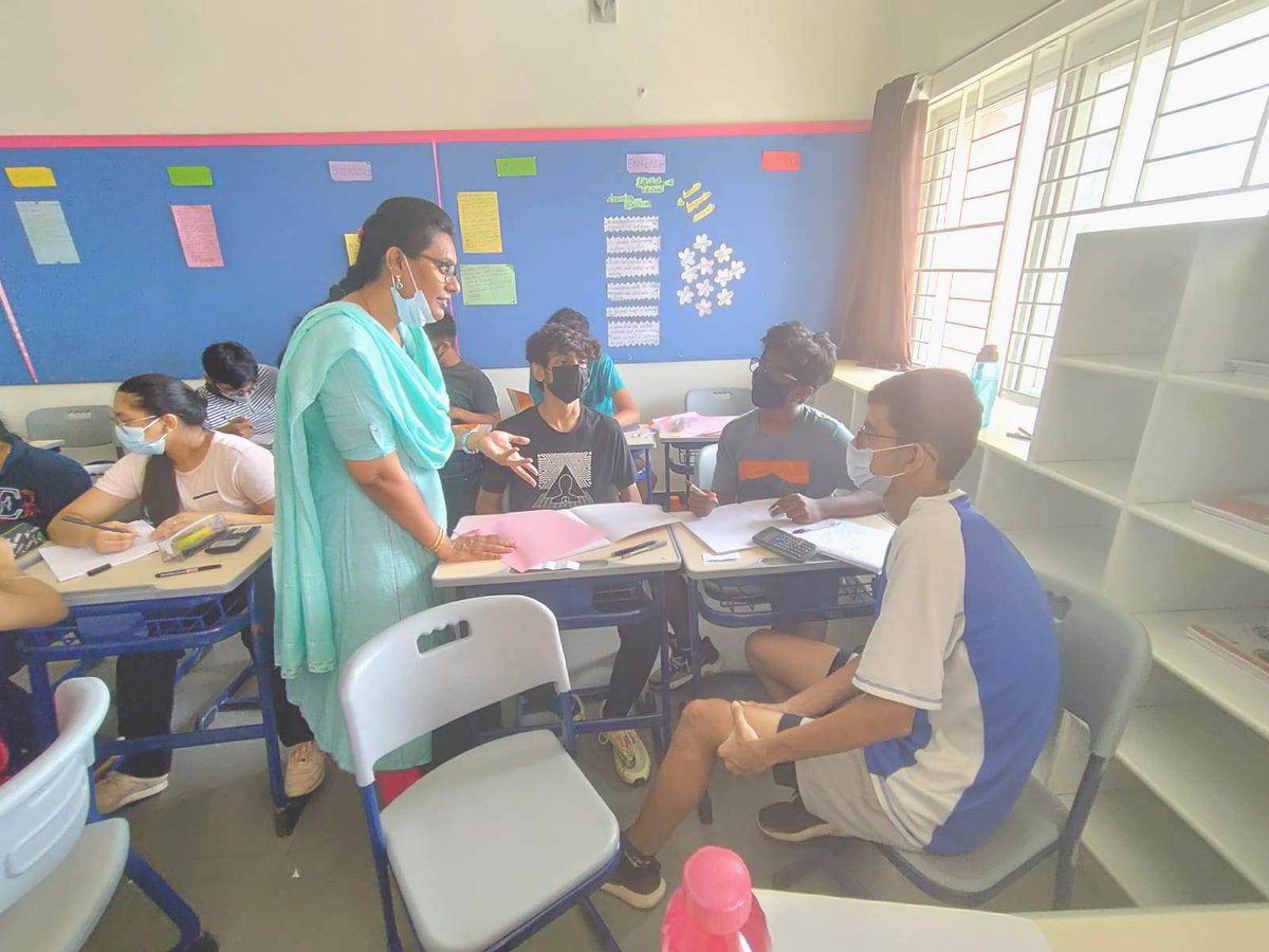 ManthanSchool's tweet photo. AS Level Pure Math Activity
11th graders did a recap activity related to quadratics in which they applied derivations and properties of quadratics to find vertex, minimum/maximum points and nature of the roots. The activity was presented in the form of posters by the students. https://t.co/PcDQ2aYUuC