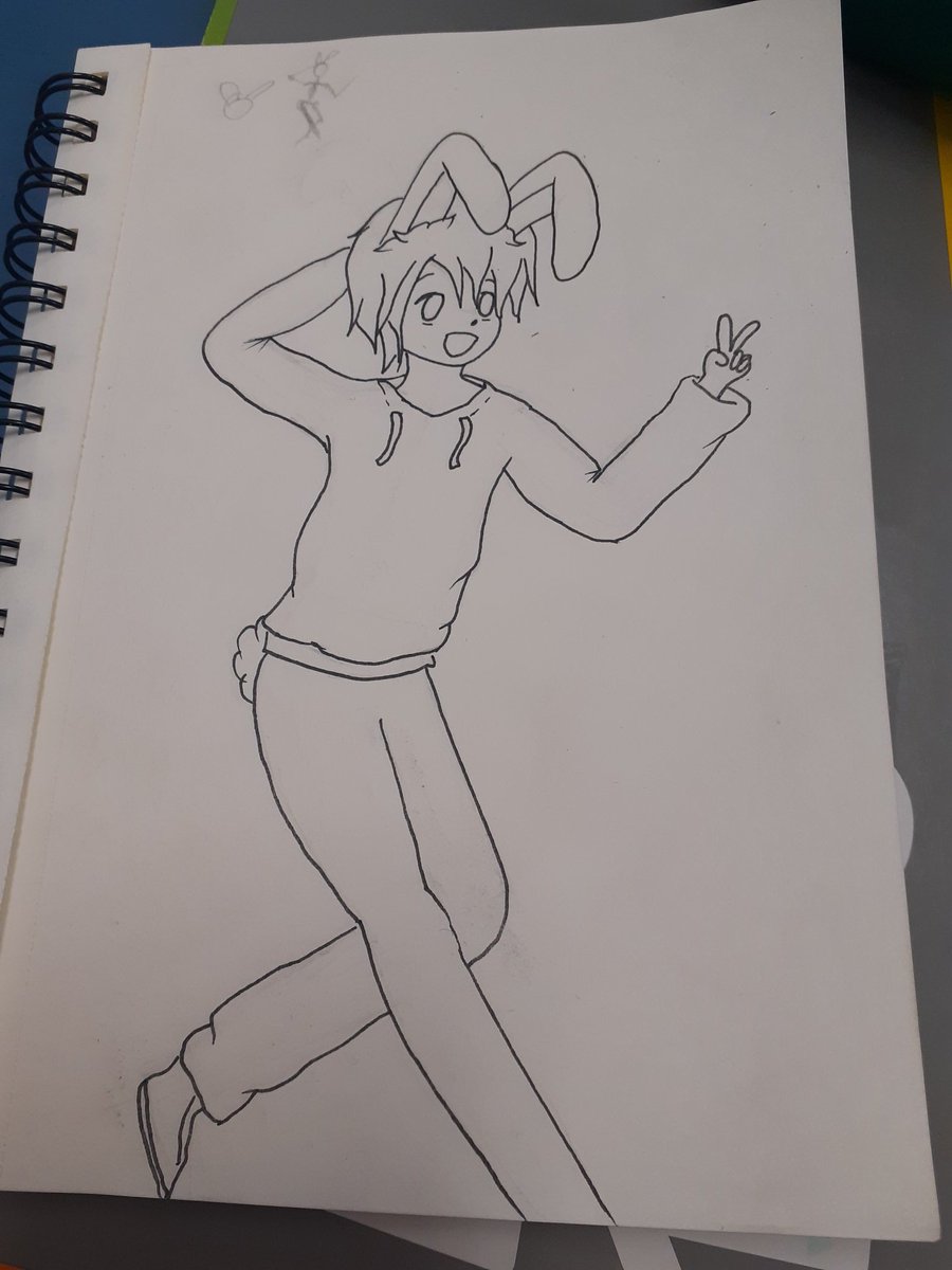 Marcechan_1's tweet photo. Aquí está el proceso de mi #furro me toma varías clases dibujarlo pero siempre existirán los #furryart #furry #OC https://t.co/pr29ktOYrb