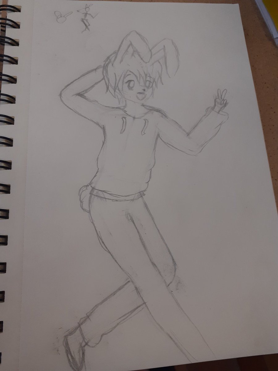 Marcechan_1's tweet photo. Aquí está el proceso de mi #furro me toma varías clases dibujarlo pero siempre existirán los #furryart #furry #OC https://t.co/pr29ktOYrb