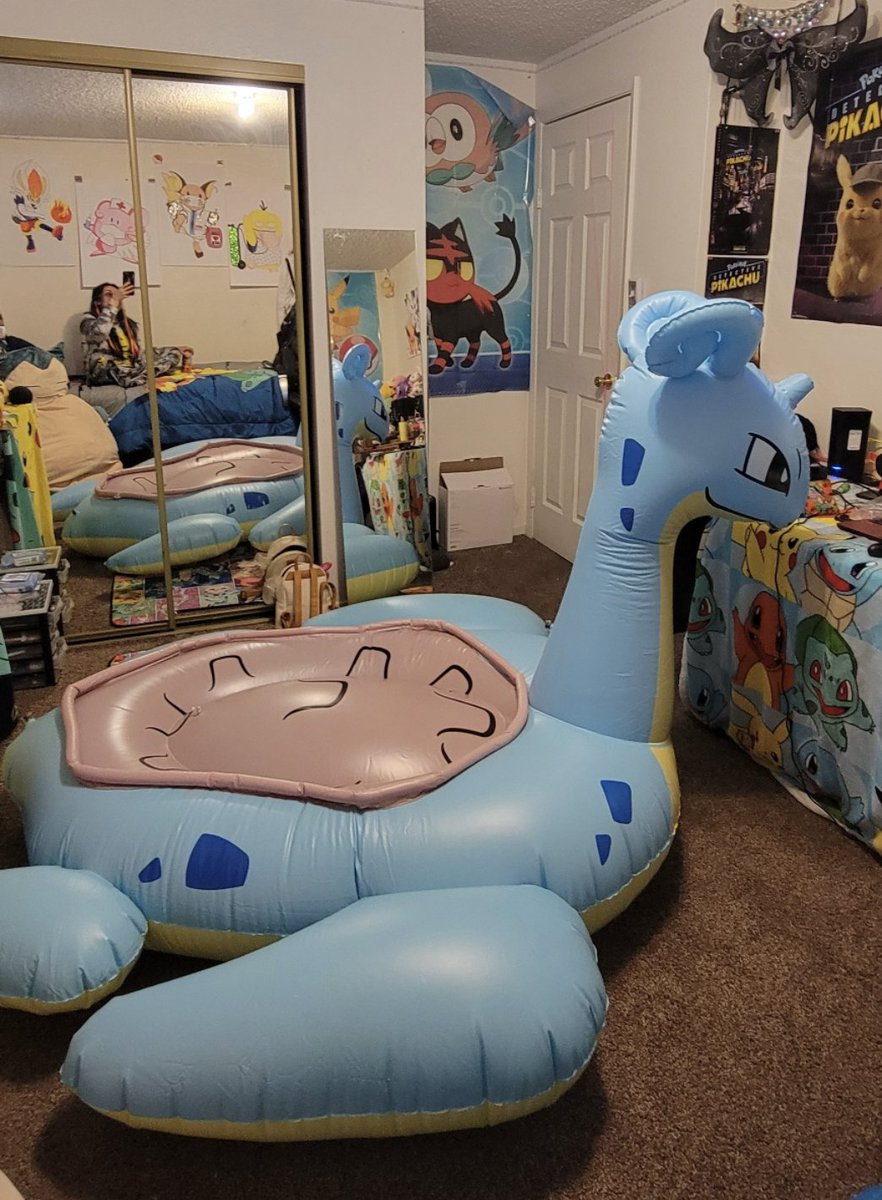 PokemonDiscords's tweet image. I camt wait to take lapras to tahoe just so everyone will think it's tahoe tessie