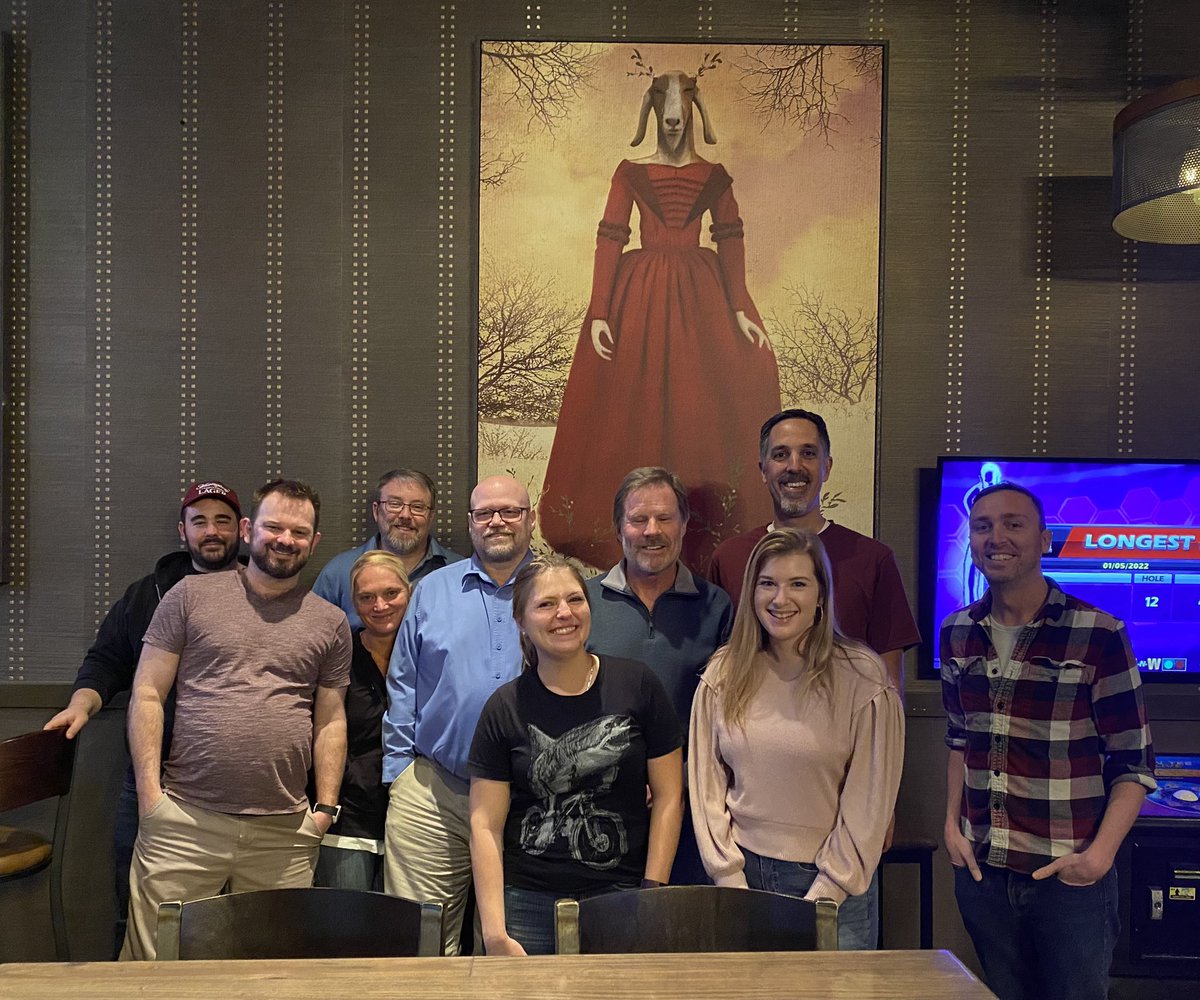 WeathaMan1234's tweet image. Pleasant evening at PTs giving Todd a proper send off! @ToddLericos @OnCloudPeters @WarnJenn @ZombieTrev5k @DSBerc @penst8wx