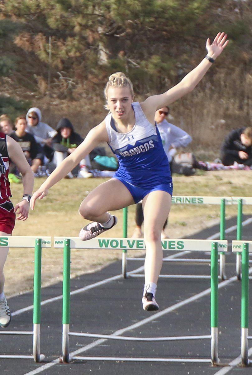 SCIStephanie's tweet photo. TR: Cambria Saunders of @cpsbroncos competes in the 300 hurdles at WCHS this afternoon. #broncoblue #focusonthenextone #finishlineinsight https://t.co/Xow8bLAqiG