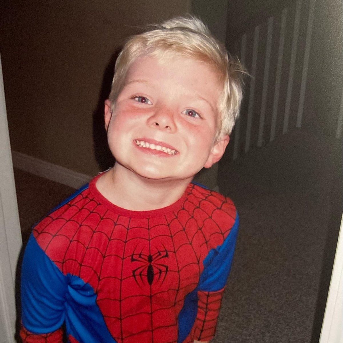 alexwaarren's tweet photo. i was the first Spider-Man @TomHolland1996 https://t.co/TiYZTtMRay