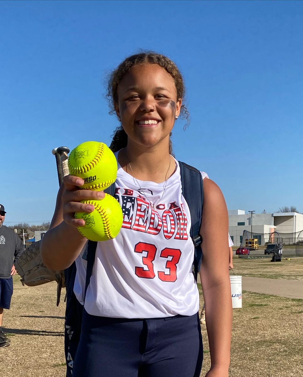 officalizzyb's tweet photo. Lost early Sunday but can’t express enough how proud and excited i am about this season! Its just begun and I couldn’t be happier with my softball family and coaches! #classof2026 #rwbamericanfreedom14ugold https://t.co/J2BiVyq9C5