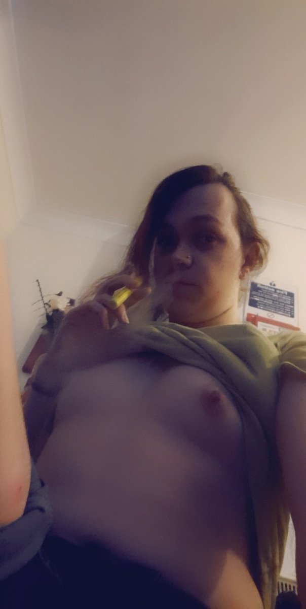 Roethorn_AD's tweet photo. #lewdtwitter #Nsfwtwt #RewardsOrRegrets #youlooked #LoveYou 💋💕💦🕊 https://t.co/ZxoWXb2D4q