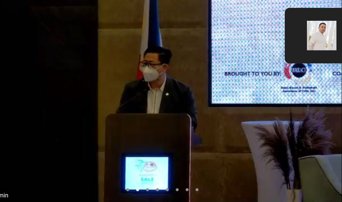 diyarista's tweet photo. NOW: Hotel, Resort and Restaurant Association of Cebu Pres. Alfred Reyes officially launches #ILoveCebu2022, the second year of #ILoveCebu online summer sale campaign offering deals on accommodations and dining from April 1 to 30. #VisitCebu .@inquirerdotnet .@InquirerBiz https://t.co/9I4JEFdl2p