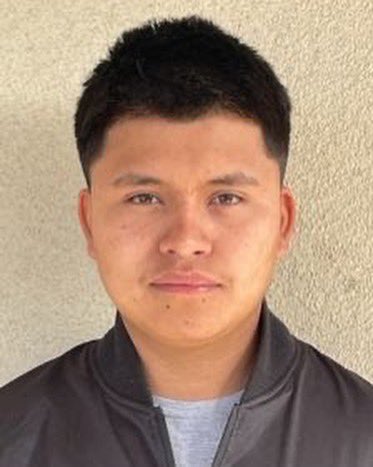 OlyMDUSD's tweet photo. March “Grad”ness is still upon us! Congrats Gabriela, Faith & Santiago for completing all of your credits to earn your high school diploma! Amazing! Countdown to our graduation…..whooooo’s next? #teamoly #olypride #olysquad #olygrads #whosnext @MtDiabloUSD https://t.co/PjIonoVpDO