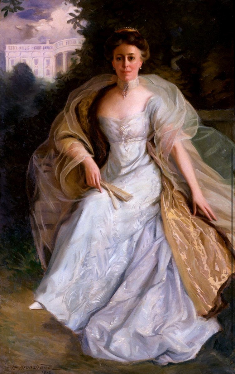 lauhaim's tweet photo. La First Lady Helen Taft. Elle a fait  planter plus de 3000 cerisiers japonais a Washington qui fleurissent  magnifiquement chaque année. https://t.co/t4uuPdlmTn