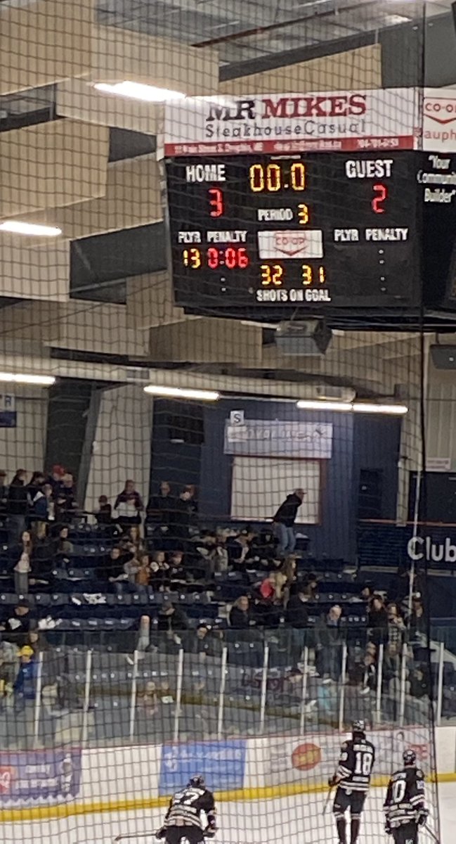Here is the final score of the hockey game tonight <a href="/dauphinkings/">Dauphin Kings</a> 3 and <a href="/SVStampeders/">Swan Valley Stampeders</a> 2