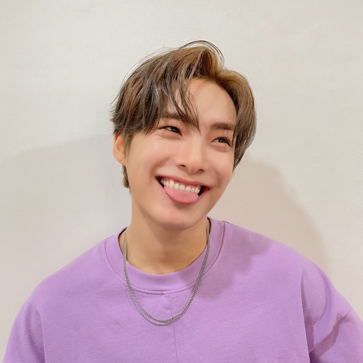 hourly_junhee's tweet photo. #ACE #에이스 #JUN #준 #JUNHEE #존희 @official_ACE7 https://t.co/jVezTduaLb