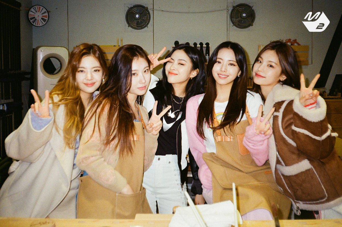 미대 입시생 같음