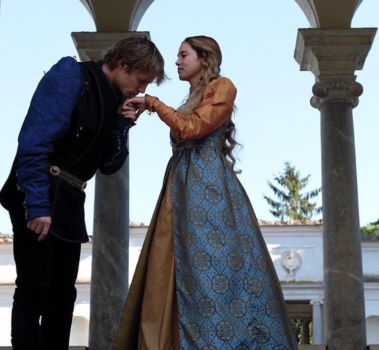 ╰╴╴╴ 𝔐𝔢𝔡𝔦𝔢𝔳𝔞𝔩 𝙋𝙖𝙧𝙩𝙮

       𝗘𝗦𝗧𝗔𝗠𝗢𝗦 𝗗𝗘 𝗔𝗡𝗜𝗩𝗘𝗥𝗦𝗔𝗥𝗜𝗢

𝖨nteresados en participar este viernes envíanos un DM para enviarte la información de la DINÁMICA y Ficha de Registro.

       ¿Listos para unirse al banquete?