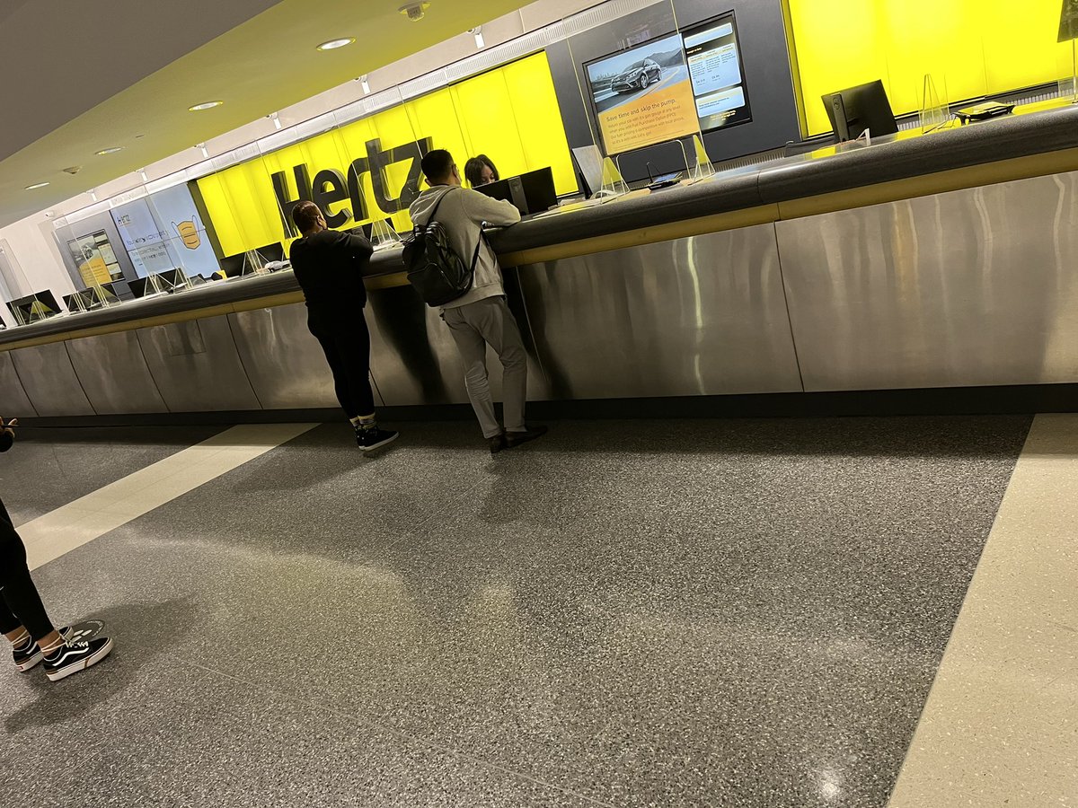 Nothing beats getting a late flight into <a href="/ATLairport/">Atlanta Airport</a> to have to queue at the <a href="/Hertz/">Hertz</a> rental for ages. One member of staff on duty 🤬🤬🤬