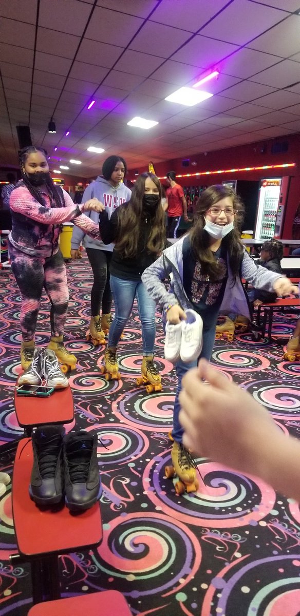 Work Hard, Play Harder.  The Teague Choir Skate night was great! The falls and laughs were priceless! 💜💜💜 

<a href="/TeagueMS_AISD/">Teague Middle School</a> @TMSCounsTweets
