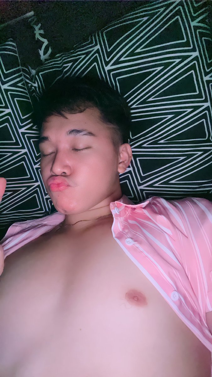 ArZoconde's tweet photo. 😘😘 https://t.co/BYpbI6Tf9i