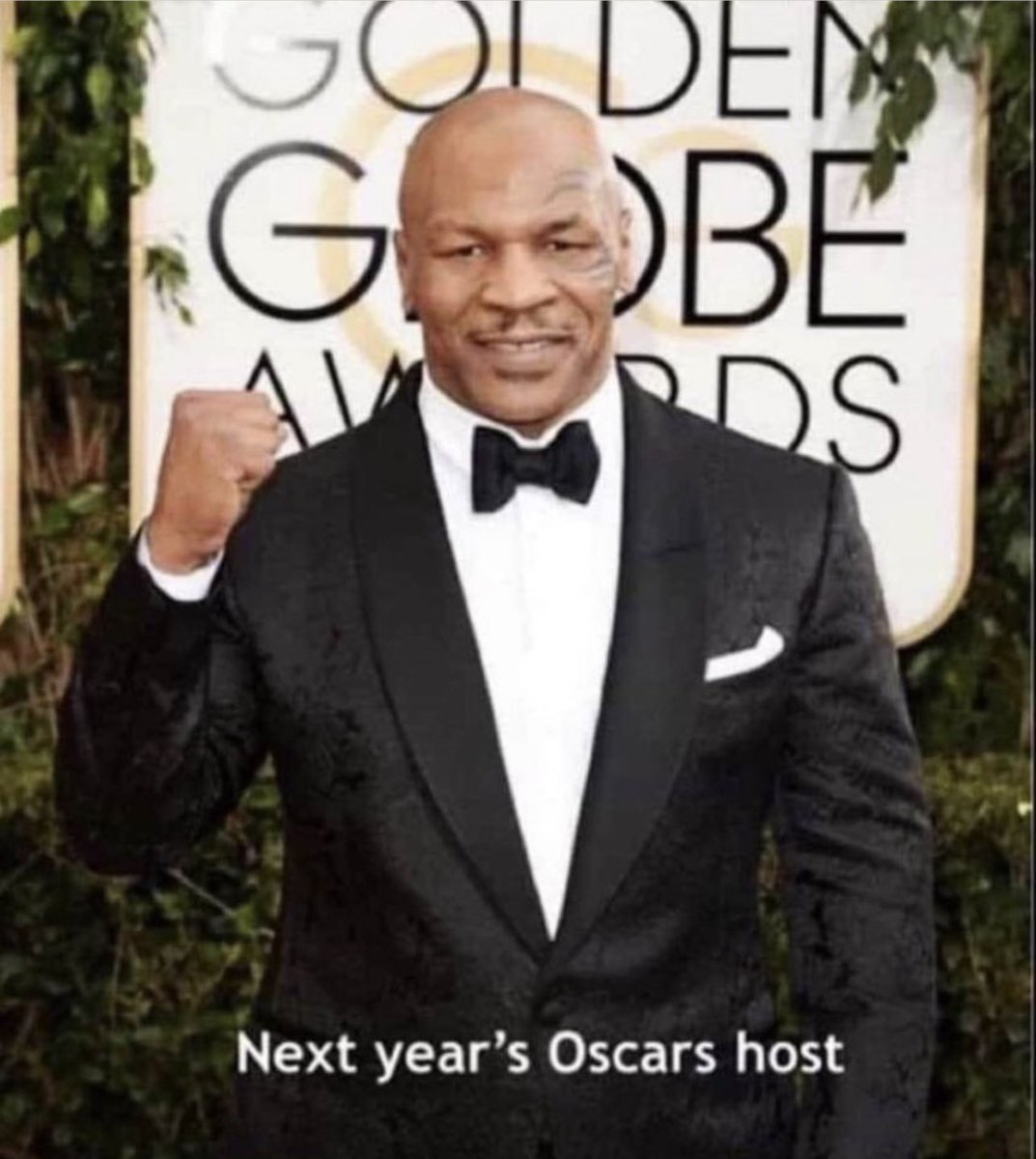 TheRealCoach_JB's tweet photo. Hosting next years Oscars 😂 https://t.co/ZaMbhecgFH