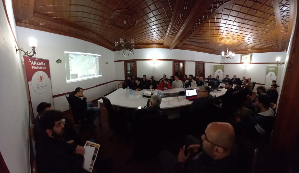 mmgankara's tweet photo. MMG Ankara Şubemizin Mimar ve Mühendis Buluşmalarında bu hafta Arı Savunma A.Ş CEO'su ve MMG Ankara Şube Yönetim Kurulu Üyesi Dursun Özeoğlu'nu konuk ettik. 
@mmgorgtr 
@universitelimmg 
@BulentSenenerji 
@aceliker58 
@unimmg_ankara 
@arisavunma https://t.co/Pc8AxEPVxX
