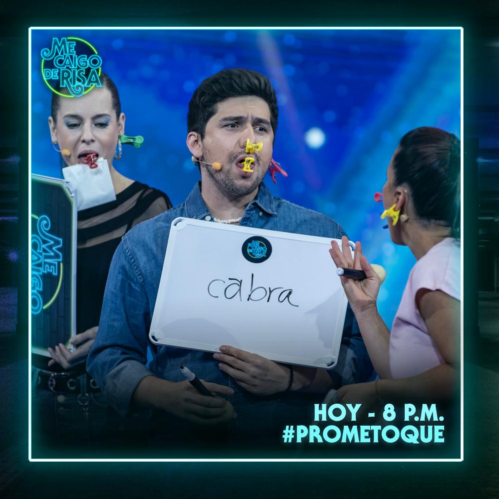 OVRS3's tweet photo. #PrometoQue Me encanta ver a @jerryvelazquez en @MeCaigoDeRisa esta de 10 en el programa ✨✨✨, ojalá y siempre saliera es un talentazo y además de eso me alegra mucho la pupila!!! 😍😍😍 I love him!!! 💙💙💙 https://t.co/u6VU08kDNC https://t.co/uivXpzJvW6