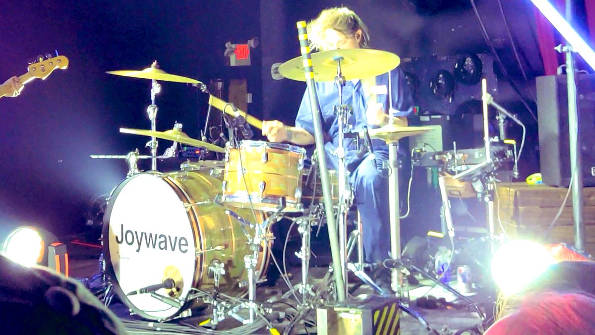 NelaLittle's tweet photo. @joywave thank you for coming to Atlanta! That was an amazing show! ππΌπΆπΈπ€β¨ #CleanseTour #DoubleDestruction https://t.co/DWzXWInbsH