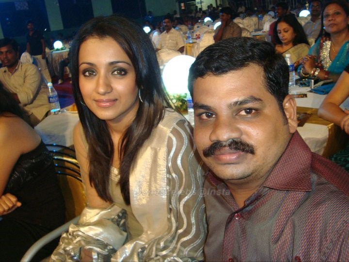 FPEoK2AakAQiOcf?format=jpg&name=900x900